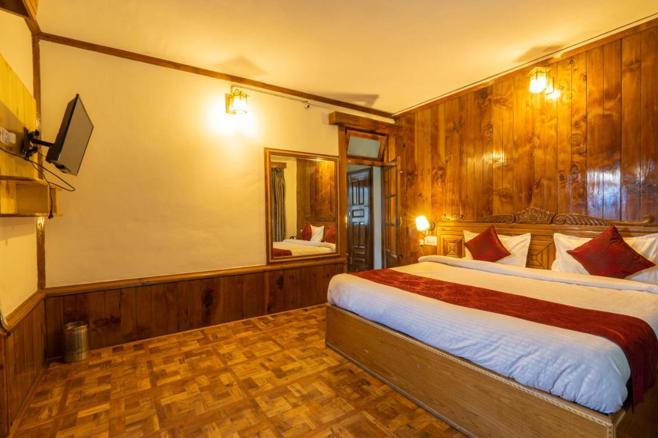 Holiday Home International -Vivaan Stays Manāli Екстериор снимка
