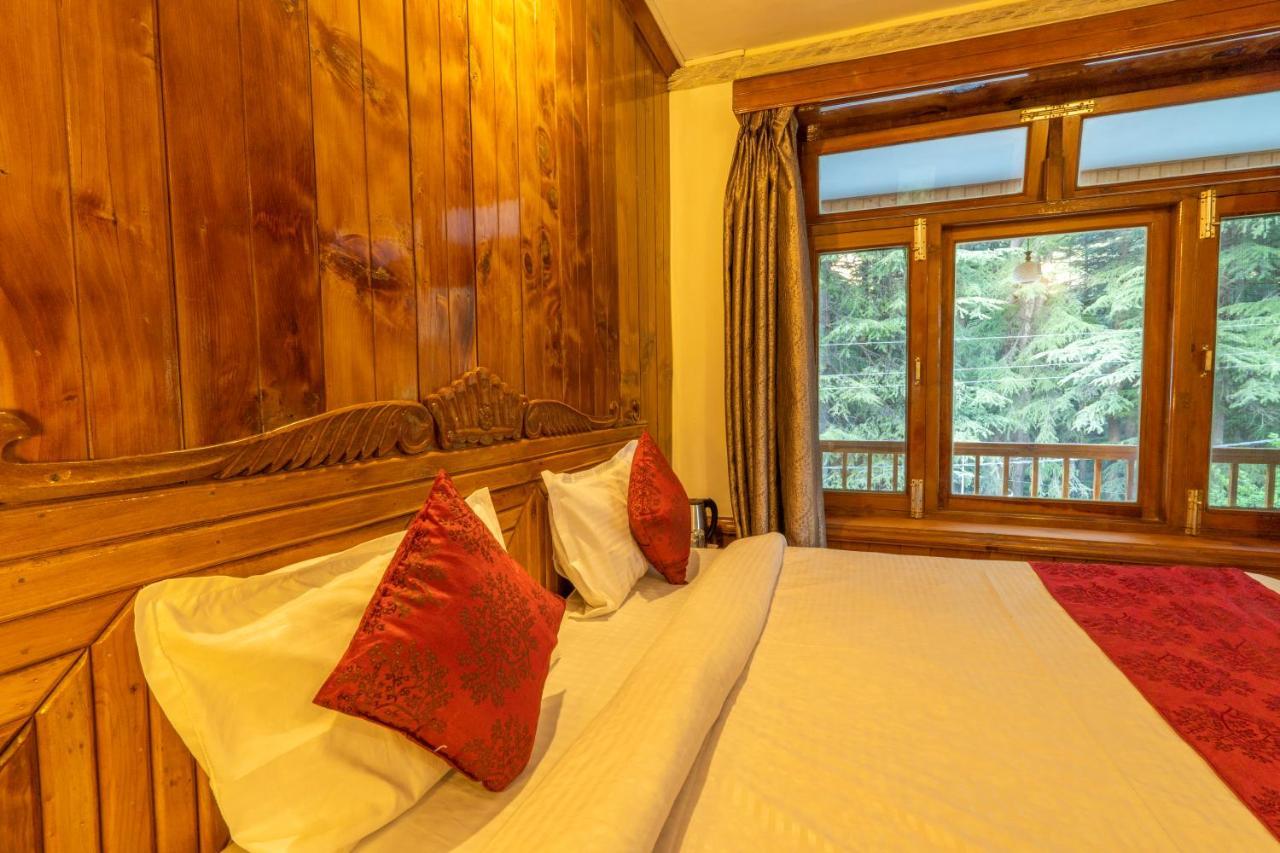 Holiday Home International -Vivaan Stays Manāli Екстериор снимка