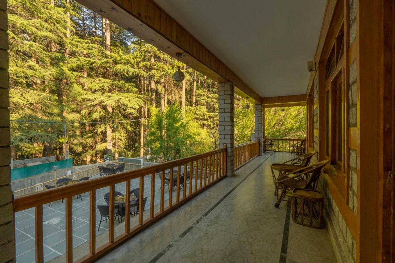 Holiday Home International -Vivaan Stays Manāli Екстериор снимка