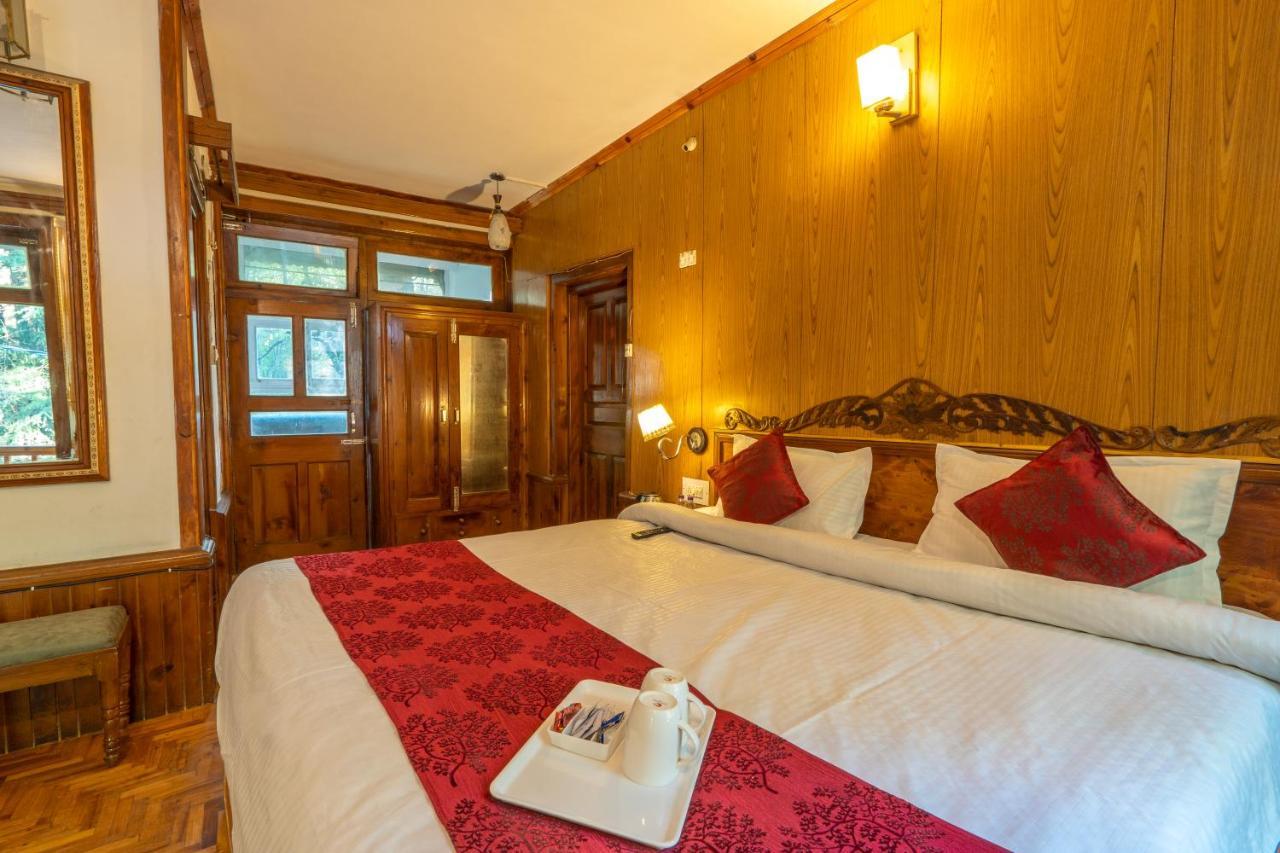 Holiday Home International -Vivaan Stays Manāli Екстериор снимка